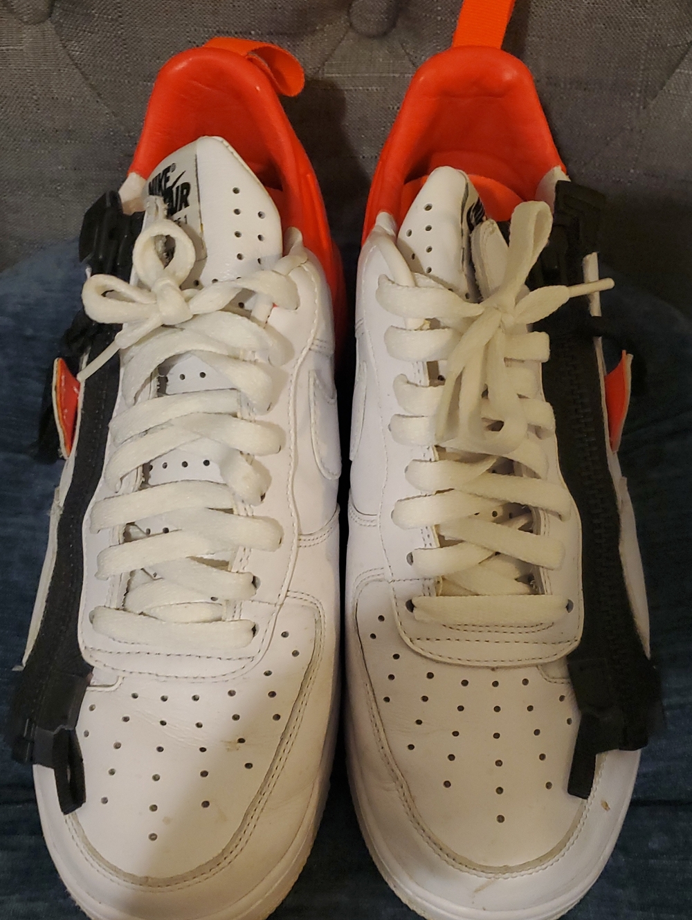 Nike Air Lunar Force Men’s White Sneakers with Orange Detail and Black Zipper